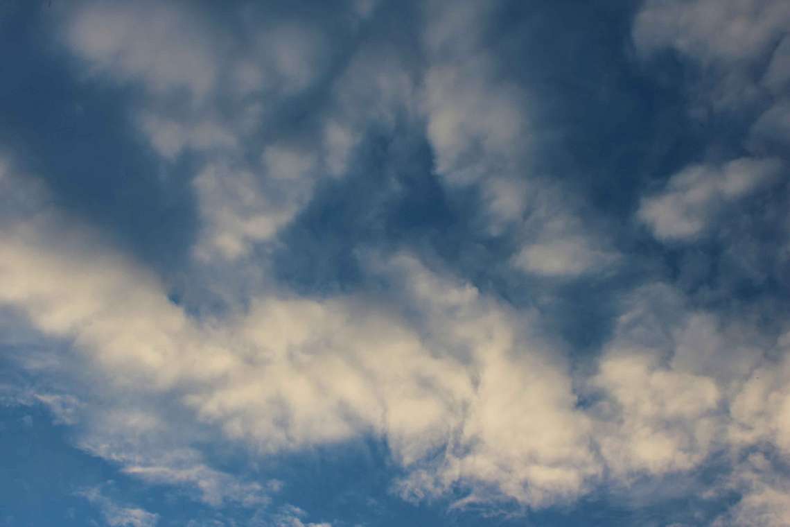 Himmel und Wolken, Wolken, Wolken 08 fuer comercial Fotos und Bilder.