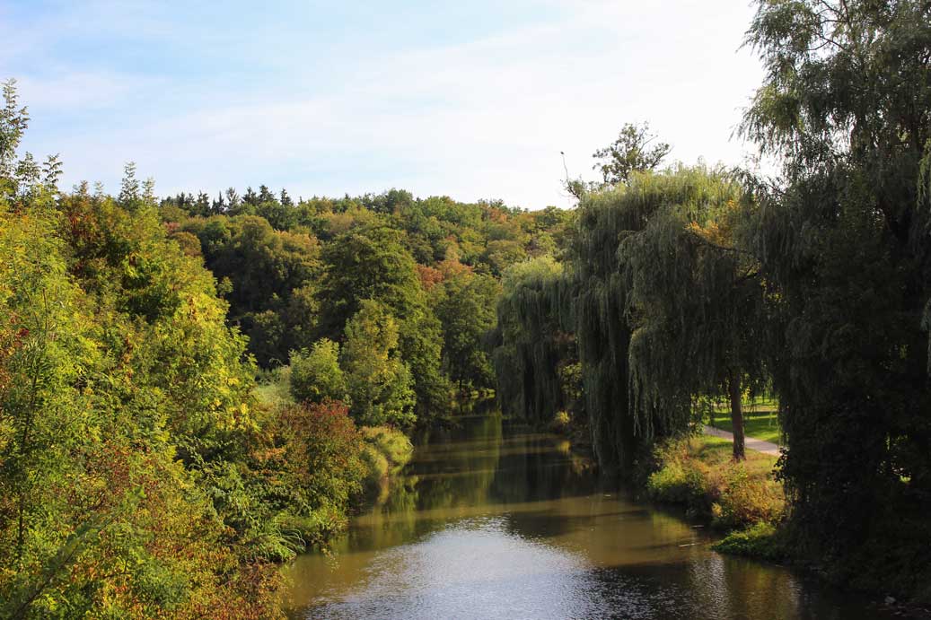 Das Foto der Landschaft im Herbst Altmuehl Treuchtlingen 17 für comercial Fotos und Bilder.