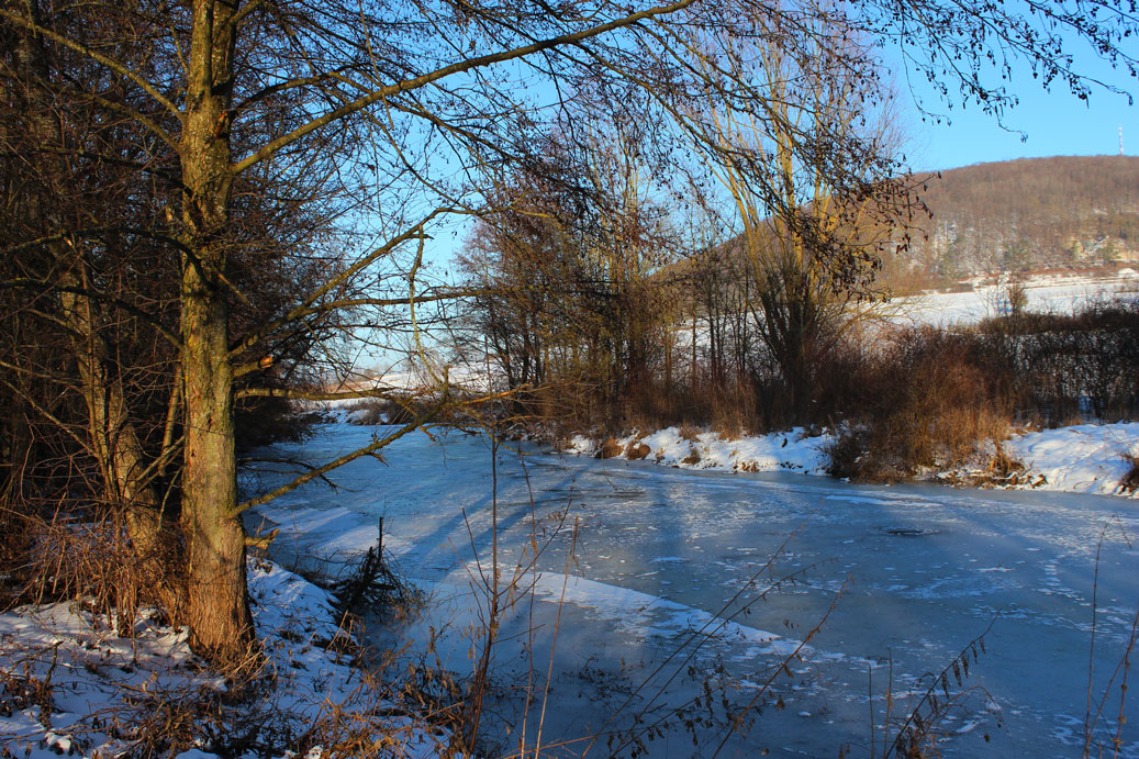Die Landschaft im Winter in Treuchtlingen 09 fuer comercial Fotos und Bilder.