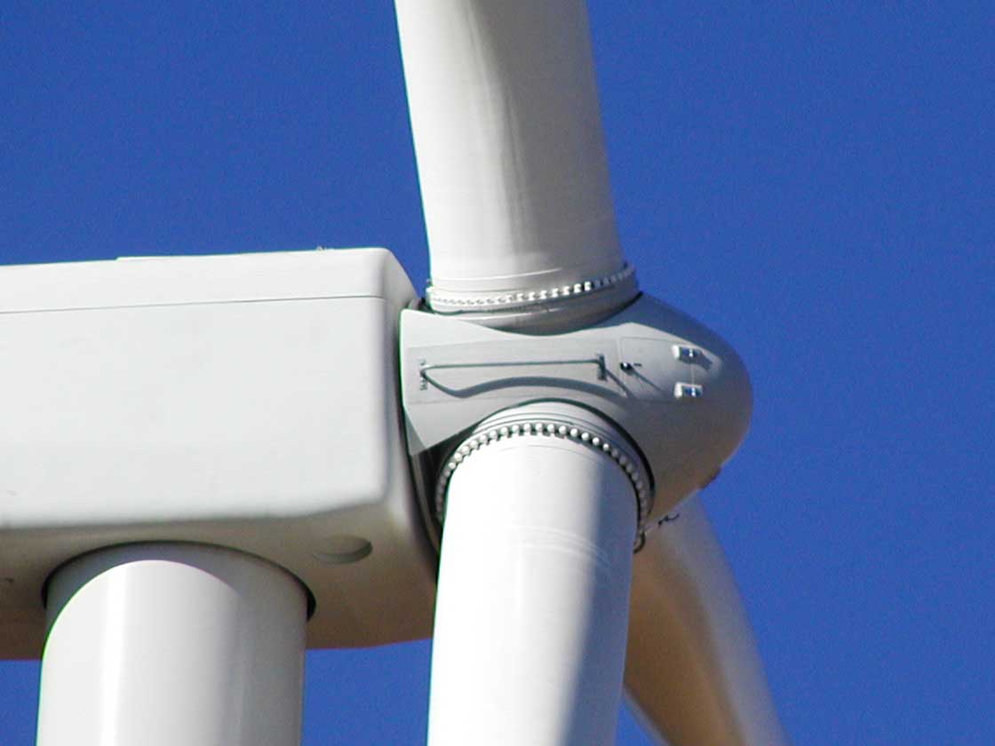 Das Foto fuer Technik Windrad 02 für Windenergie, erneuerbare Energie fuer comercial Fotos und Bilder.
